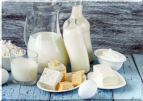 Prevent cavities: eat foods rich in calcium