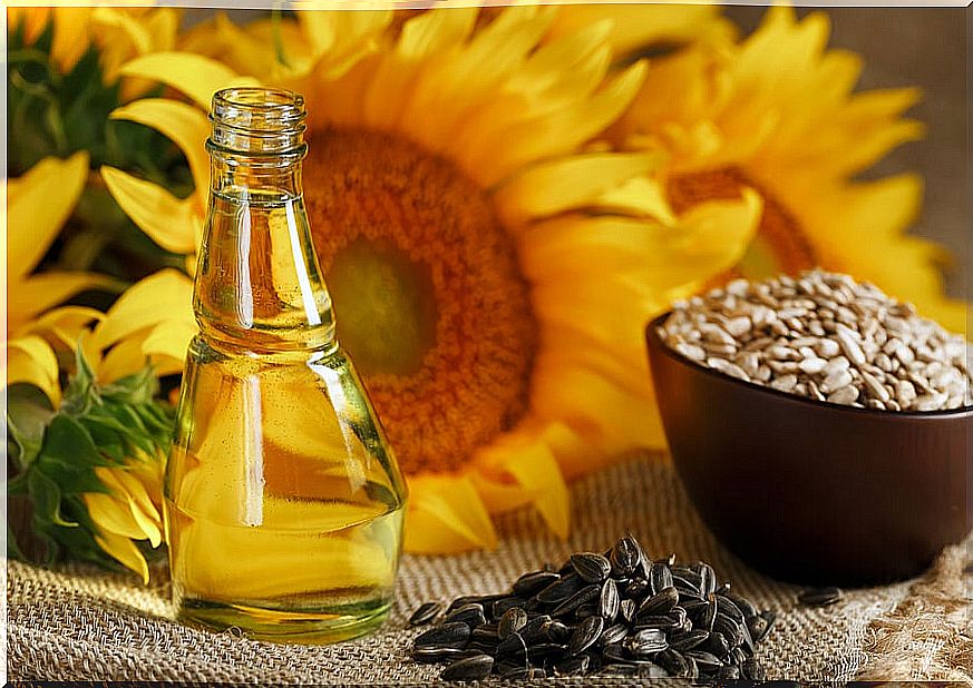 Sunflower seeds and oil