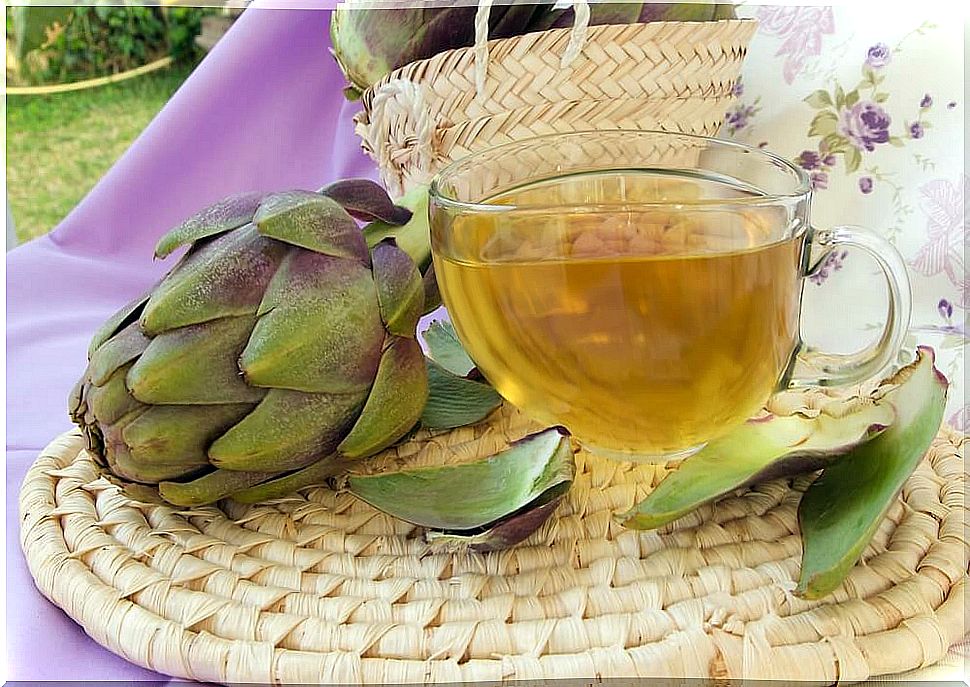 Artichoke infusion for high cholesterol