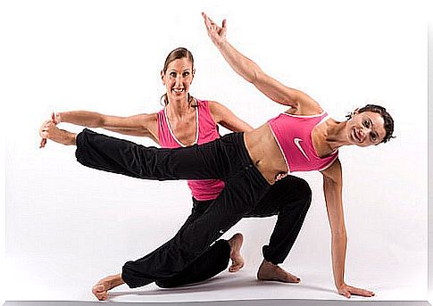 Couple stretch, side plank